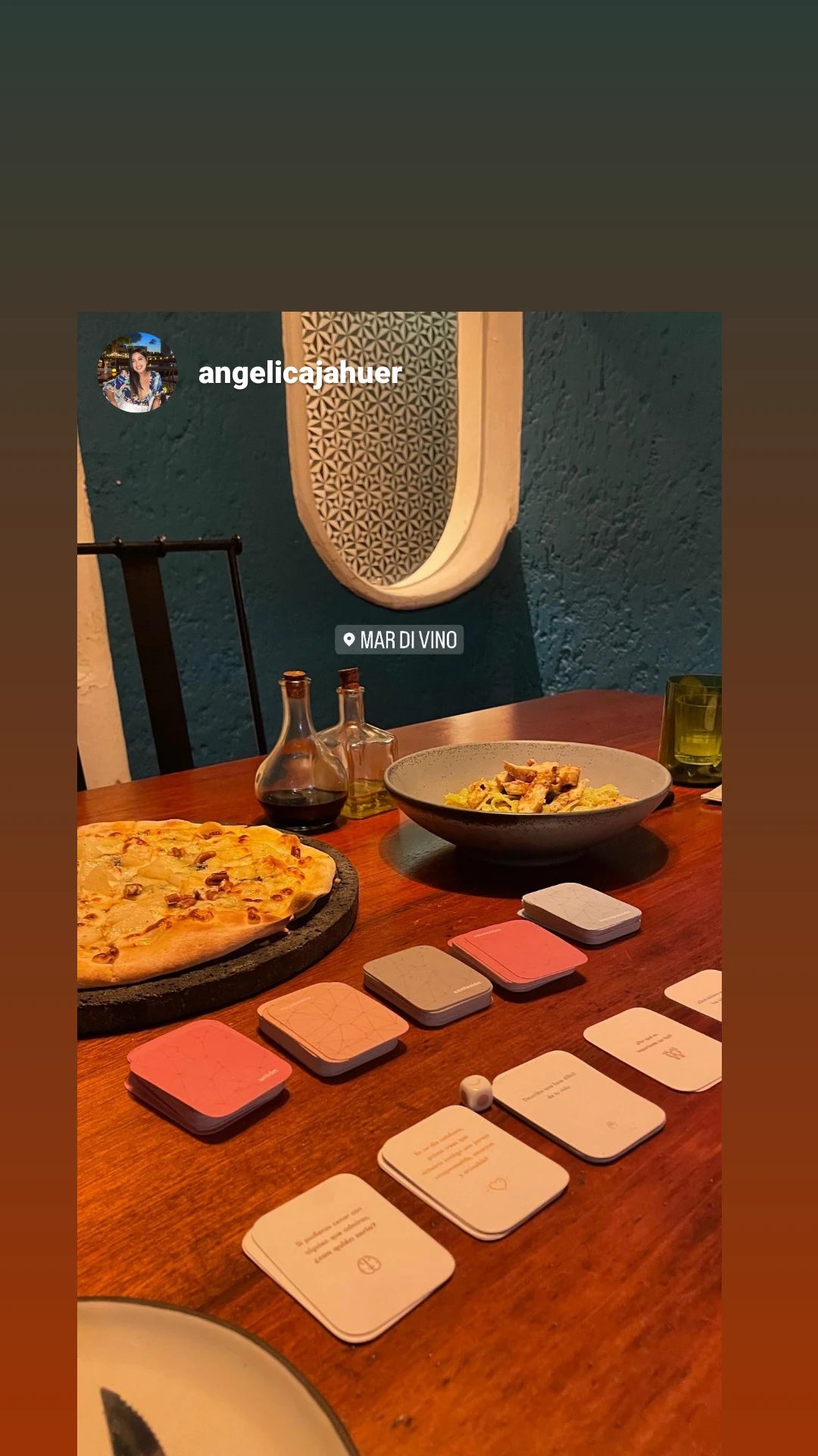 Muy bonito diseño y contenido. Mi esposo y yo pasamos momentos muy lindos aprendiendo más uno del otro. Gracias, si las recomiendo ampliamente.
-Gema Carolina Castro
